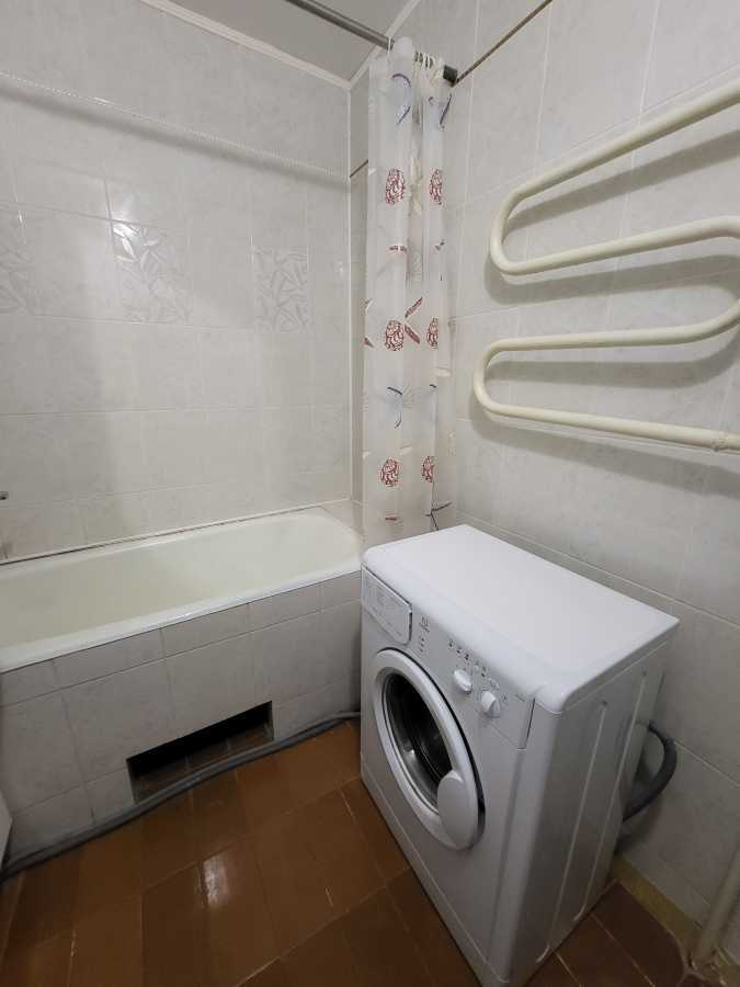 Оренда 1-кімнатної квартири 40 м², Астраханська вул., 5