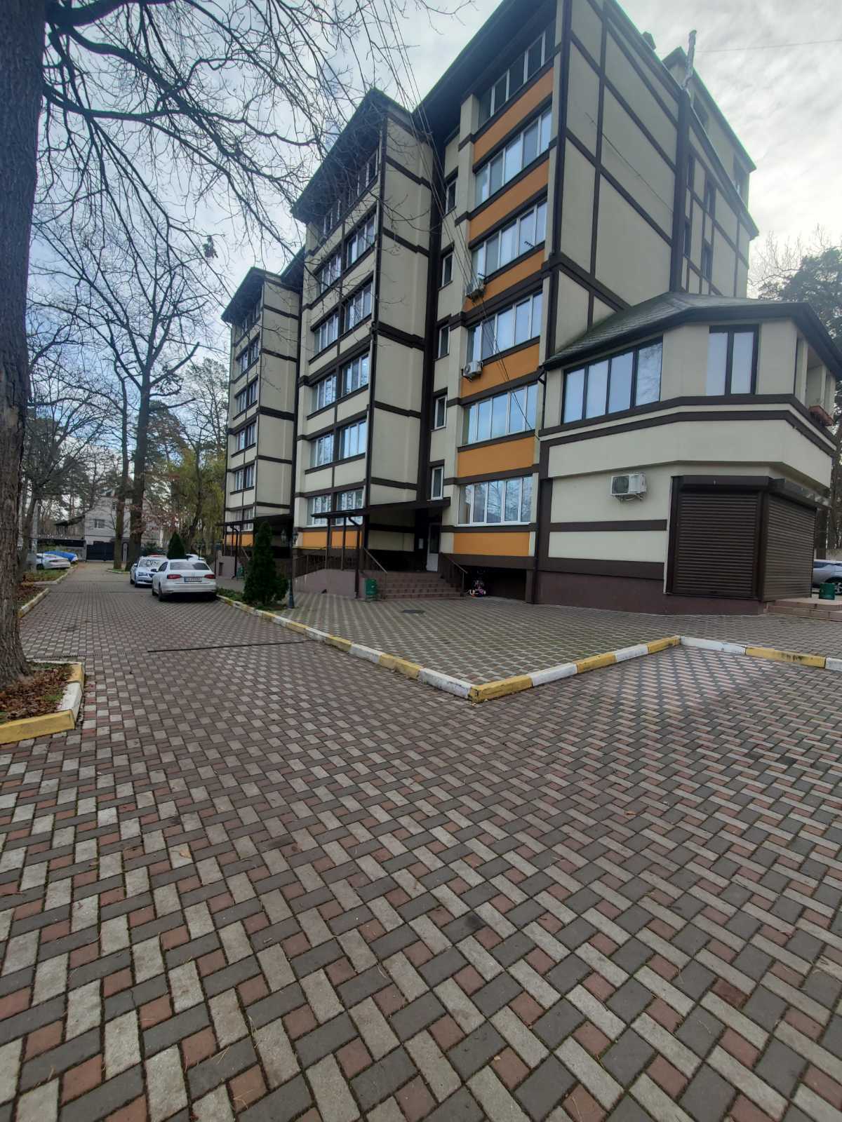 Оренда студії 26 м², Яснополянська вул., 48Б