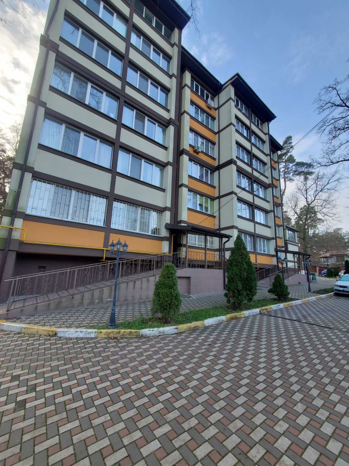 Оренда студії 26 м², Яснополянська вул., 48Б