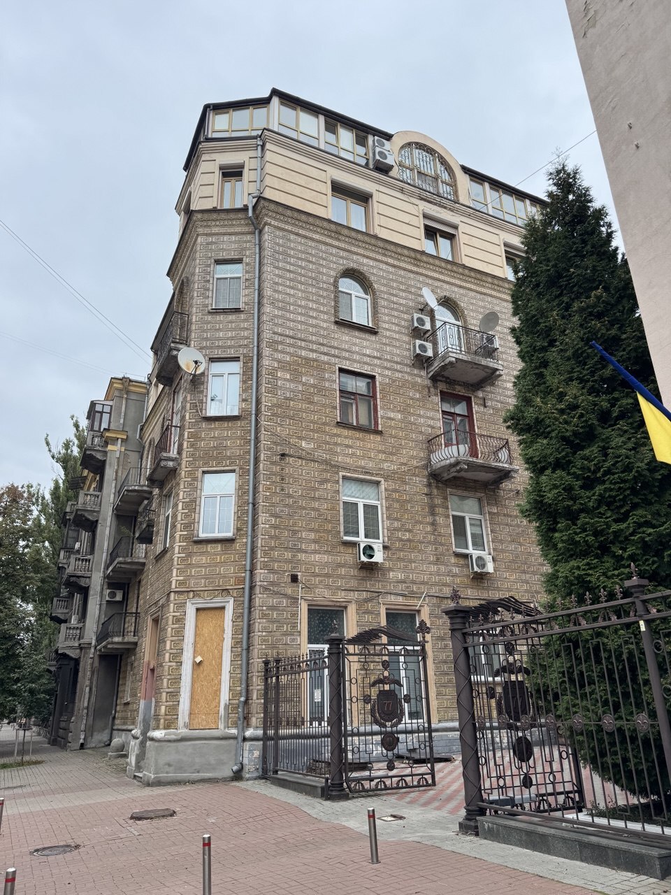 Продажа 1-комнатной квартиры 42 м², Шелковичная ул., 23