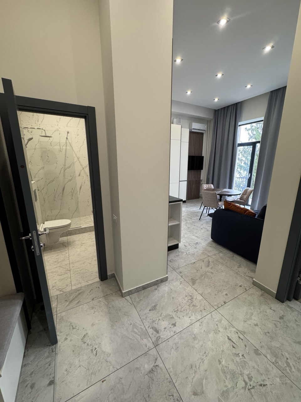 Продажа 1-комнатной квартиры 42 м², Шелковичная ул., 23