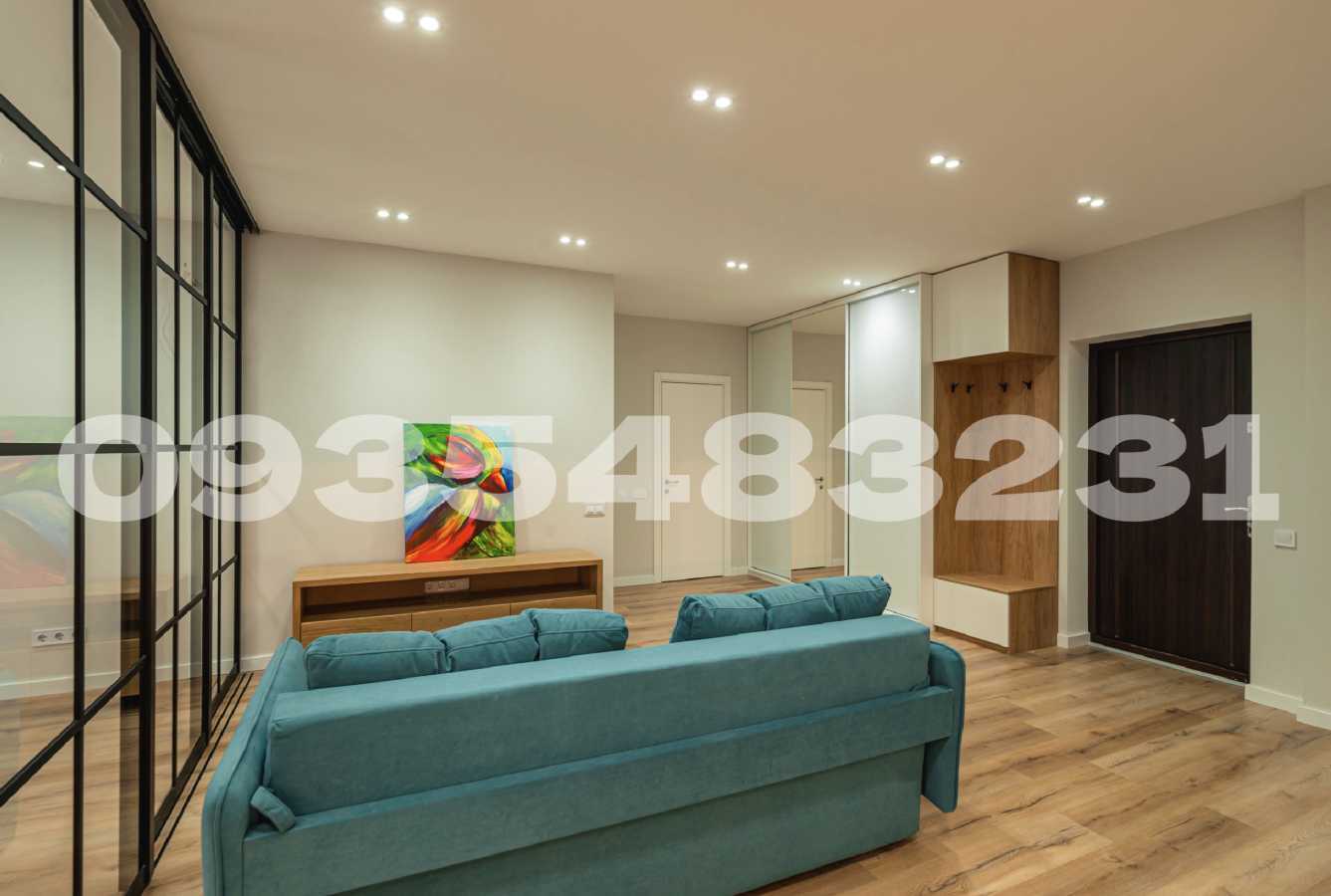 Продажа 2-комнатной квартиры 70 м², Глубочицкая ул., 13-5