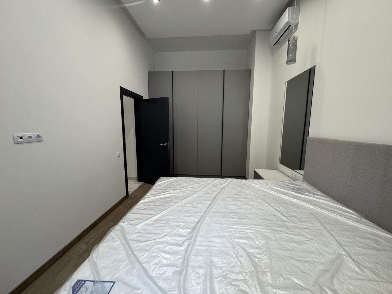 Продажа 2-комнатной квартиры 62 м², Шелковичная ул., 23