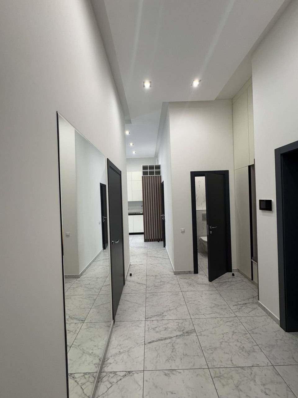 Продажа 2-комнатной квартиры 62 м², Шелковичная ул., 23