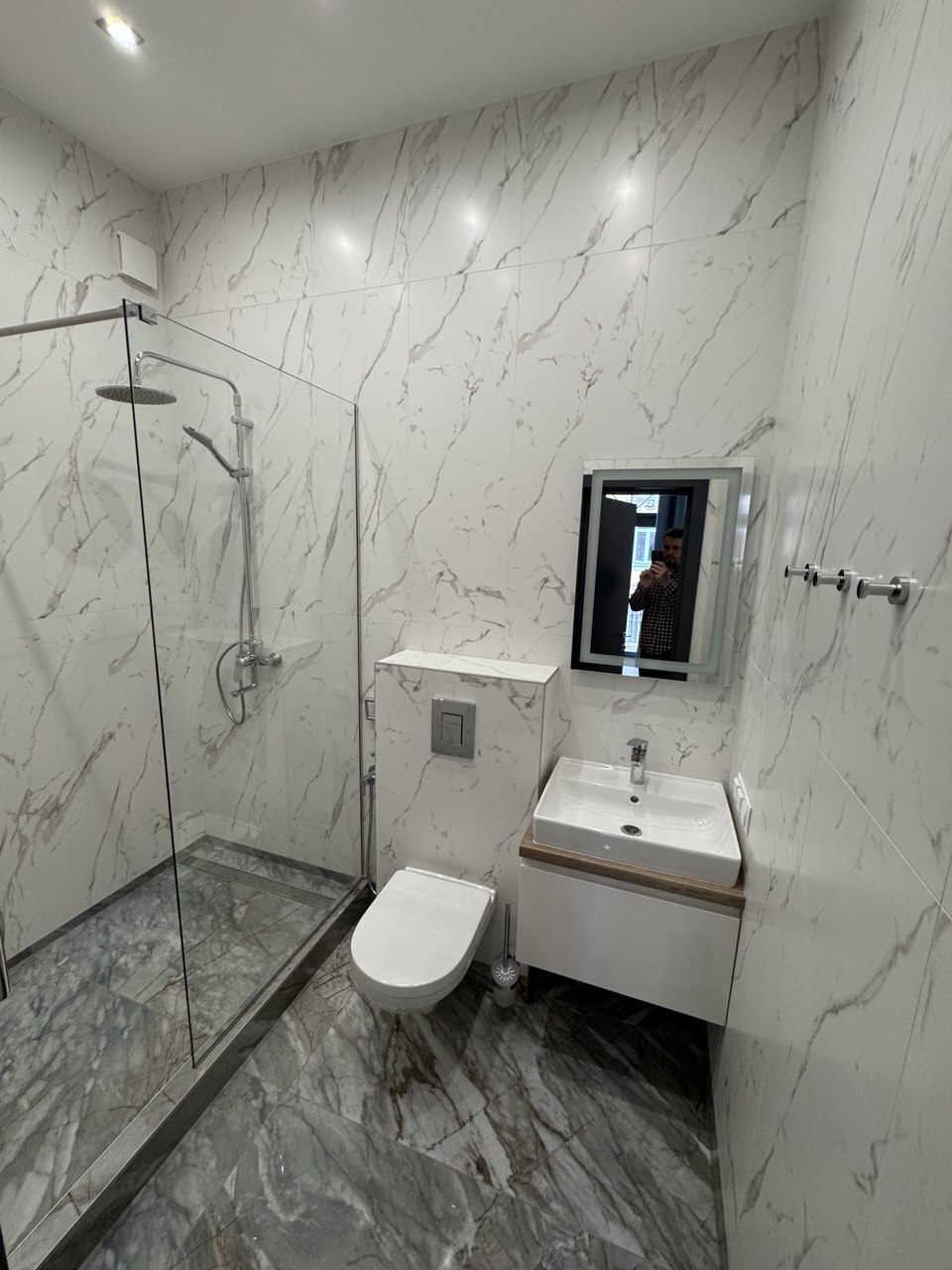 Продажа 2-комнатной квартиры 62 м², Шелковичная ул., 23