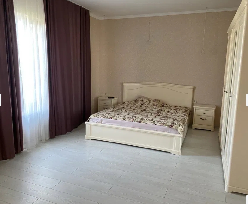 Оренда будинку 140 м², Зої Космодем'янської вул.