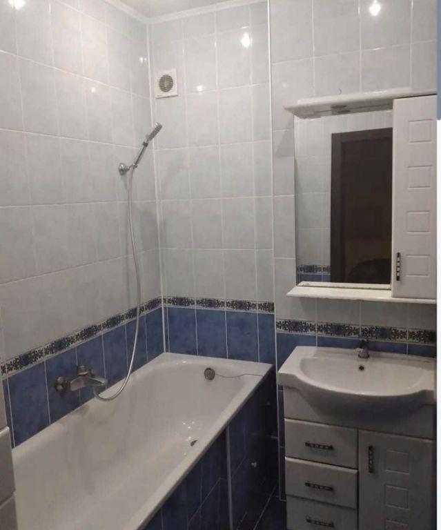 Продажа 2-комнатной квартиры 71.3 м², Богдана Хмельницкого бул., 21