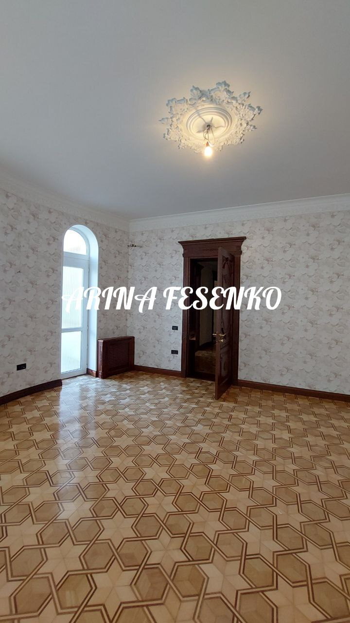 Продажа дома 560 м², Фонтанская дор., 151