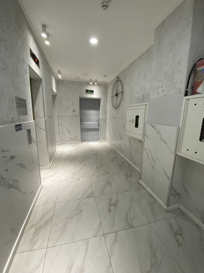 Продажа 3-комнатной квартиры 135 м², Александра Поля просп., 16