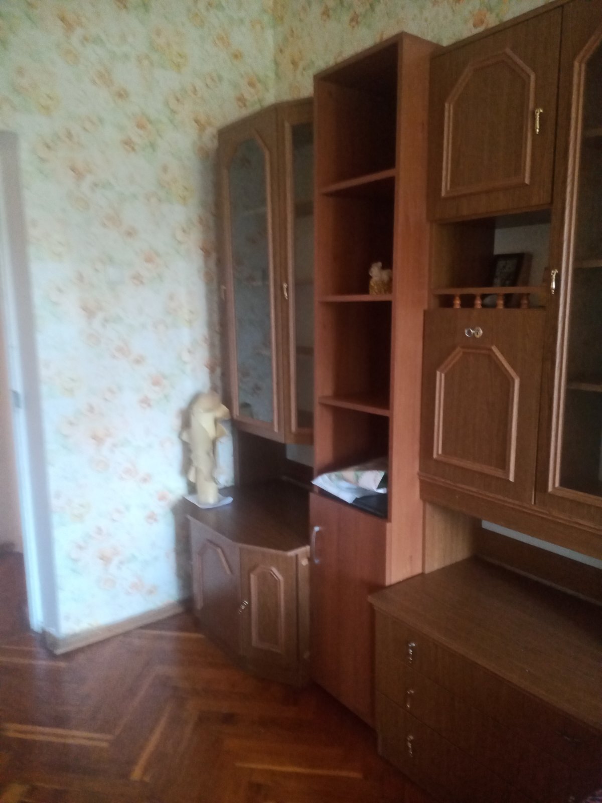 Оренда 3-кімнатної квартири 56 м², Олени Теліги вул., 17