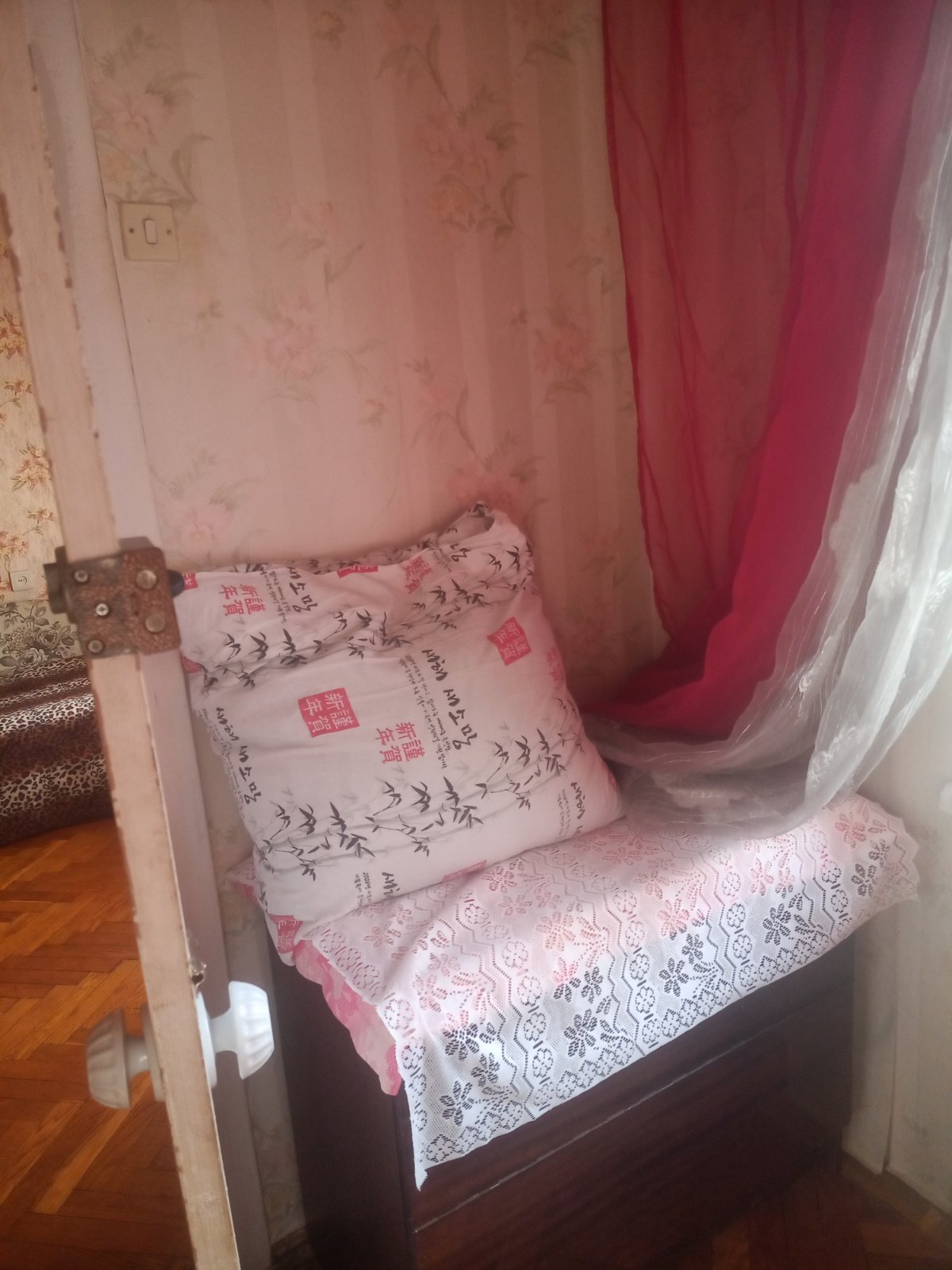 Оренда 3-кімнатної квартири 56 м², Олени Теліги вул., 17