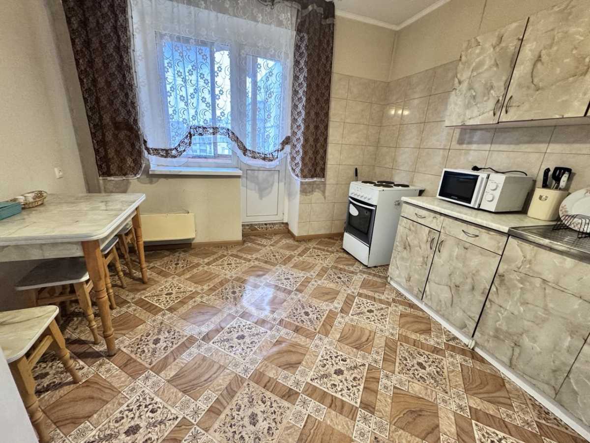 Аренда 1-комнатной квартиры 38 м², Героев Днепра ул., 34Б