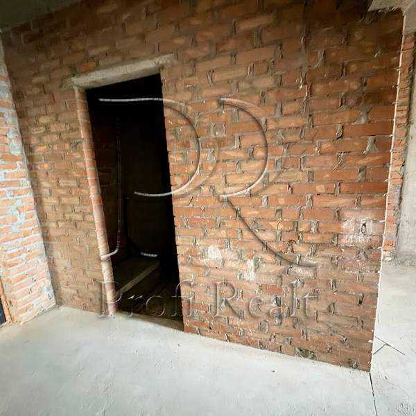 Продажа 1-комнатной квартиры 42 м², Победы просп., 67