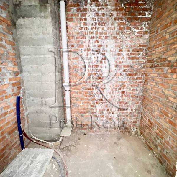 Продажа 1-комнатной квартиры 42 м², Победы просп., 67