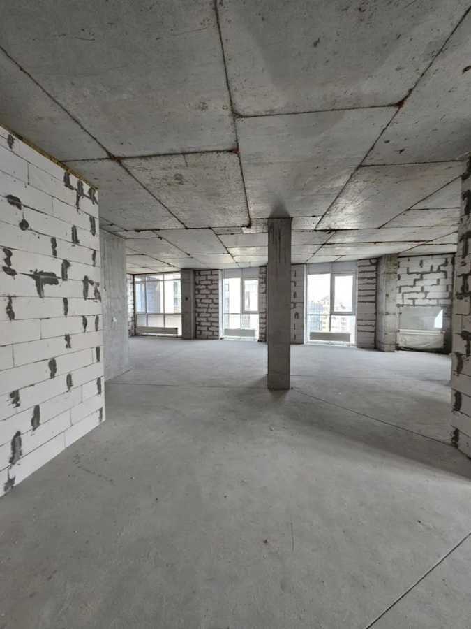 Продажа 4-комнатной квартиры 186 м², Симферопольская ул., 2Л