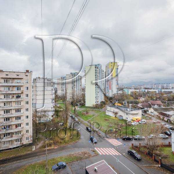 Продажа 3-комнатной квартиры 68 м², Хорольская ул., 10