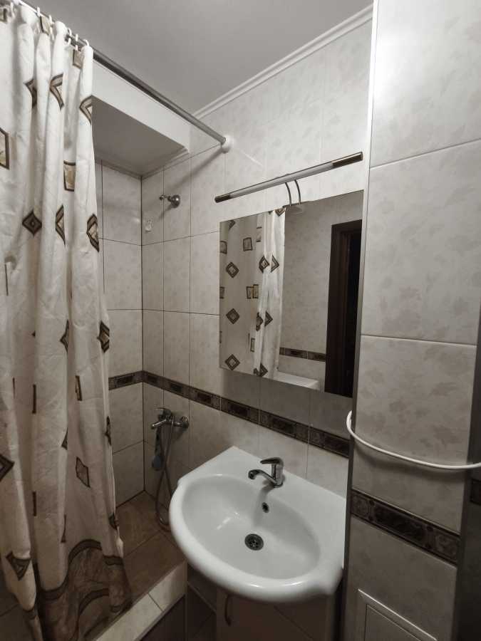 Продажа 2-комнатной квартиры 47 м², Героев Севастополя ул., 10Б