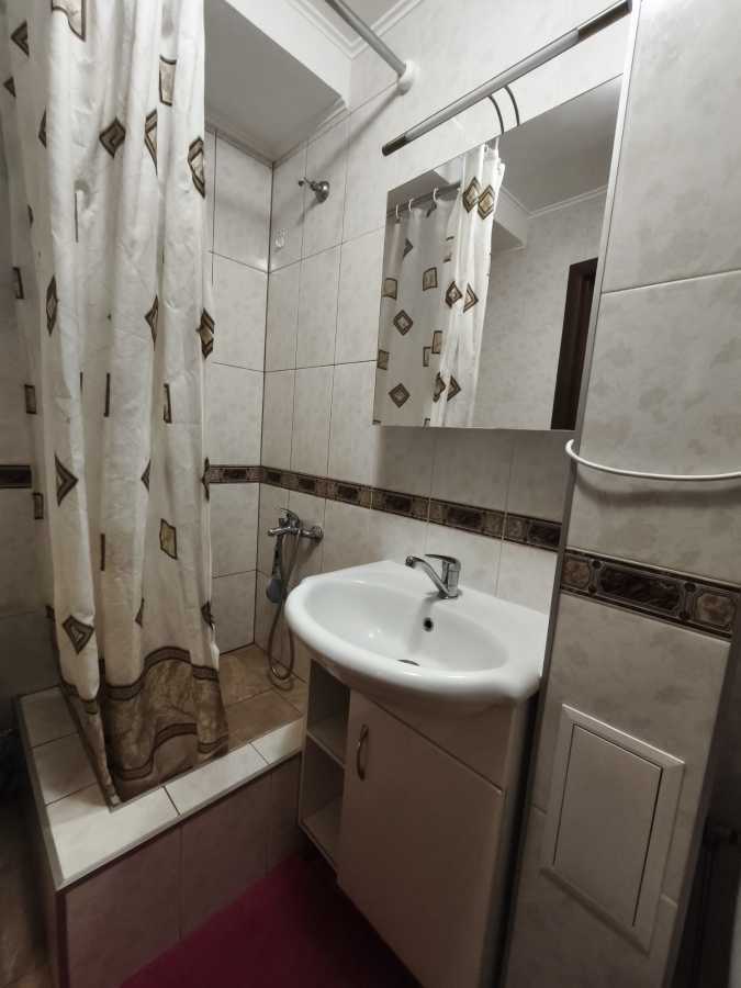 Продажа 2-комнатной квартиры 47 м², Героев Севастополя ул., 10Б