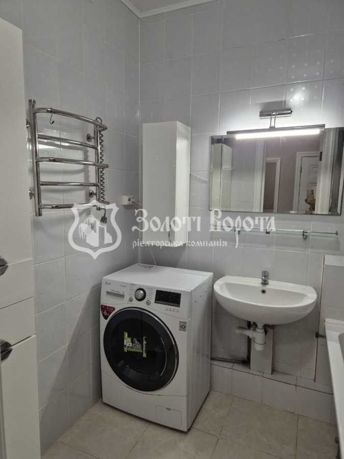 Продажа 2-комнатной квартиры 68 м², Бориспольская ул., 25А