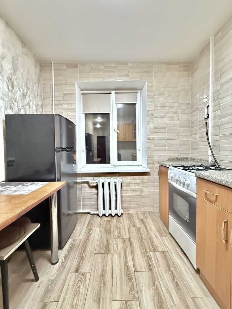 Оренда 1-кімнатної квартири 35 м², Райдужна вул., 13В