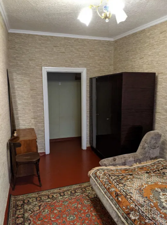 Продажа 2-комнатной квартиры 45 м², Кармена Романа ул.