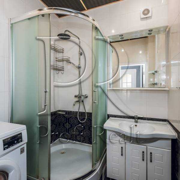 Продажа 2-комнатной квартиры 68 м², Олеся Гончара ул., 79