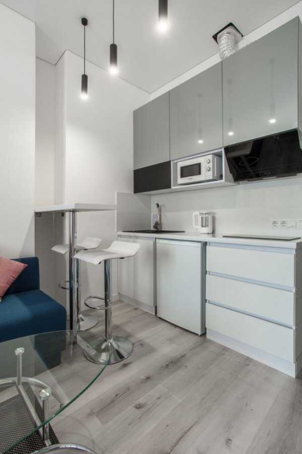 Оренда 1-кімнатної квартири 30 м², Полуничний пров., 22а