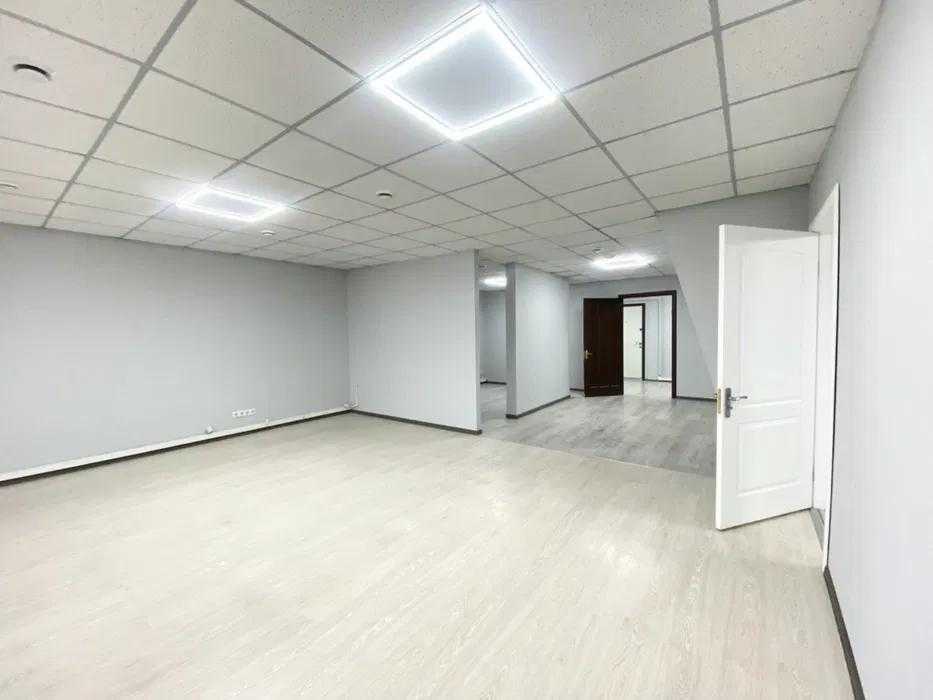 Аренда офиса 1500 м², Ушинского ул., 40