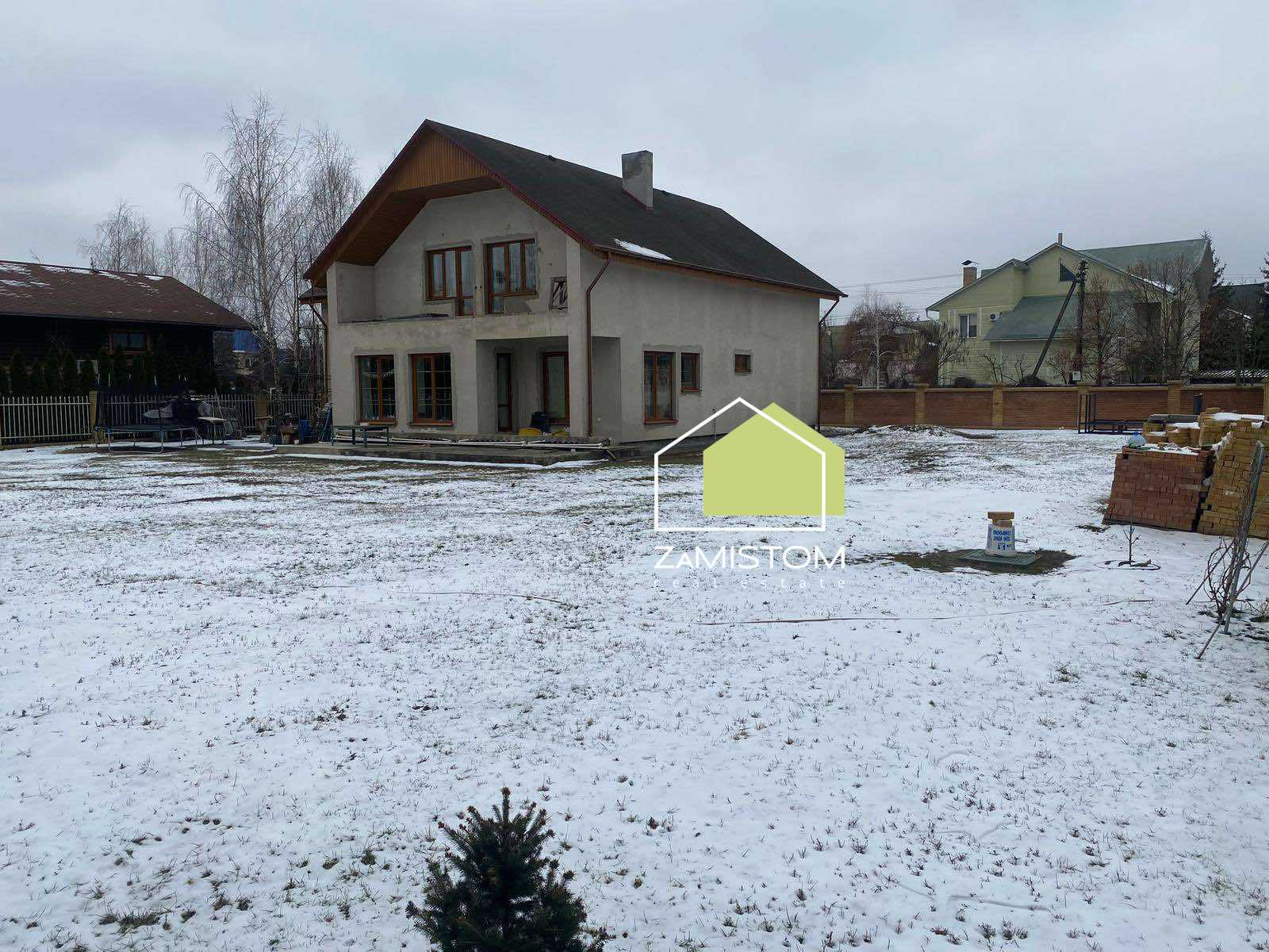 Продажа коттеджа 306 м²