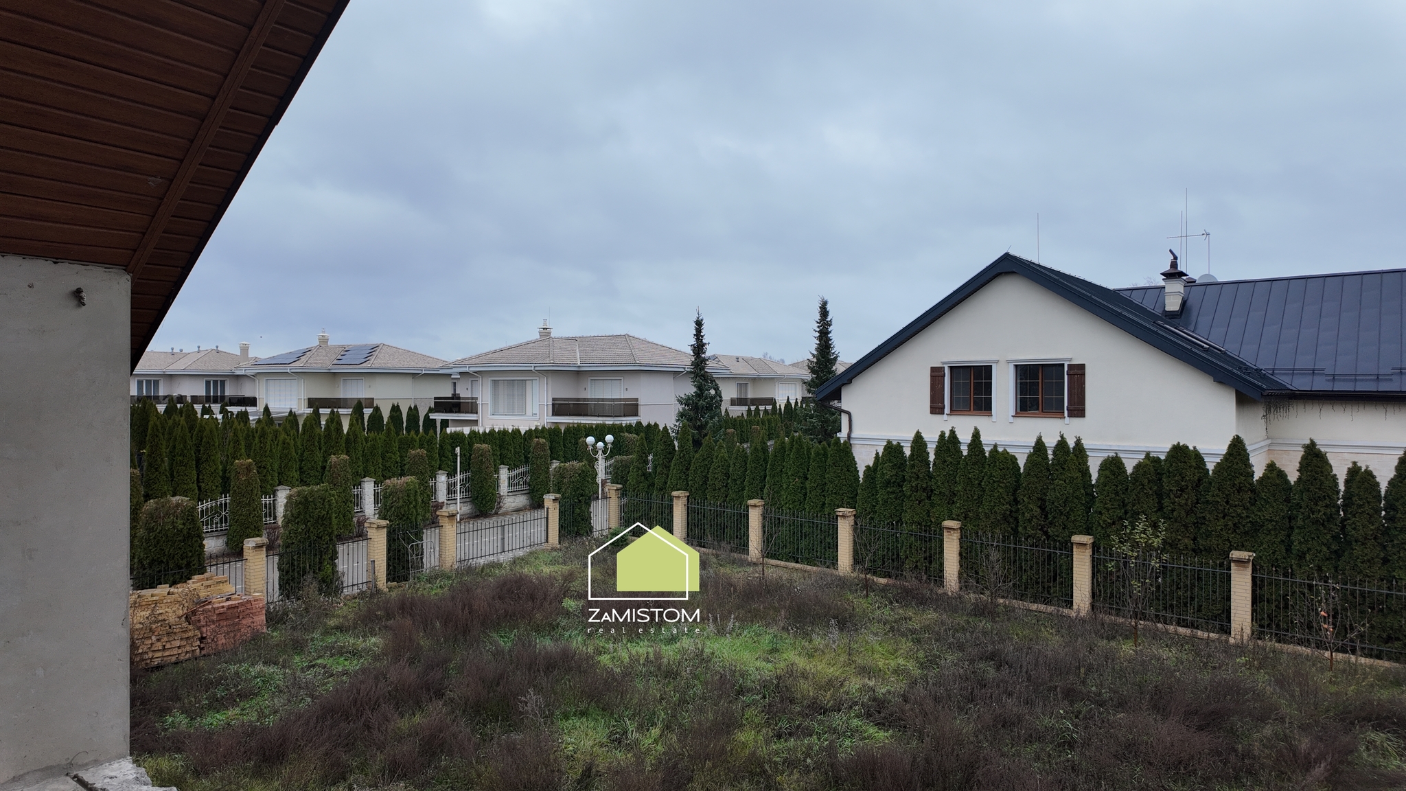 Продажа коттеджа 306 м²