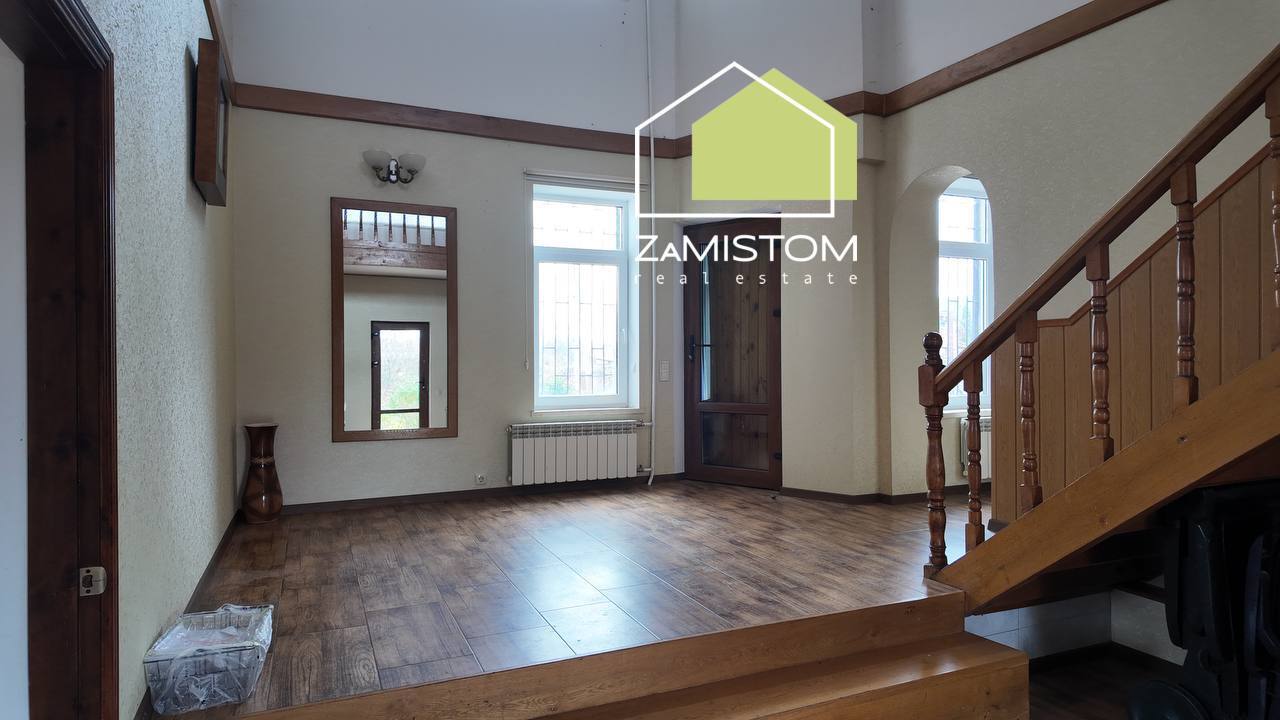 Продажа дома 300 м²