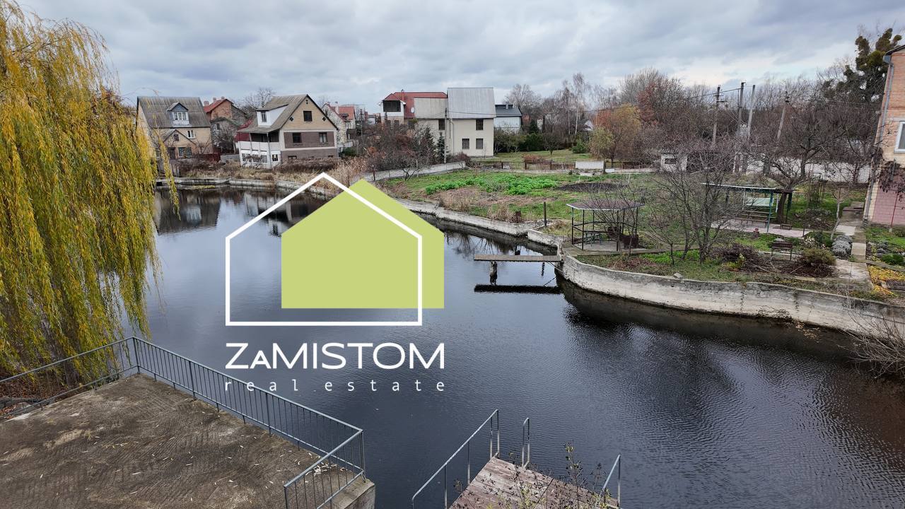 Продажа дома 300 м²