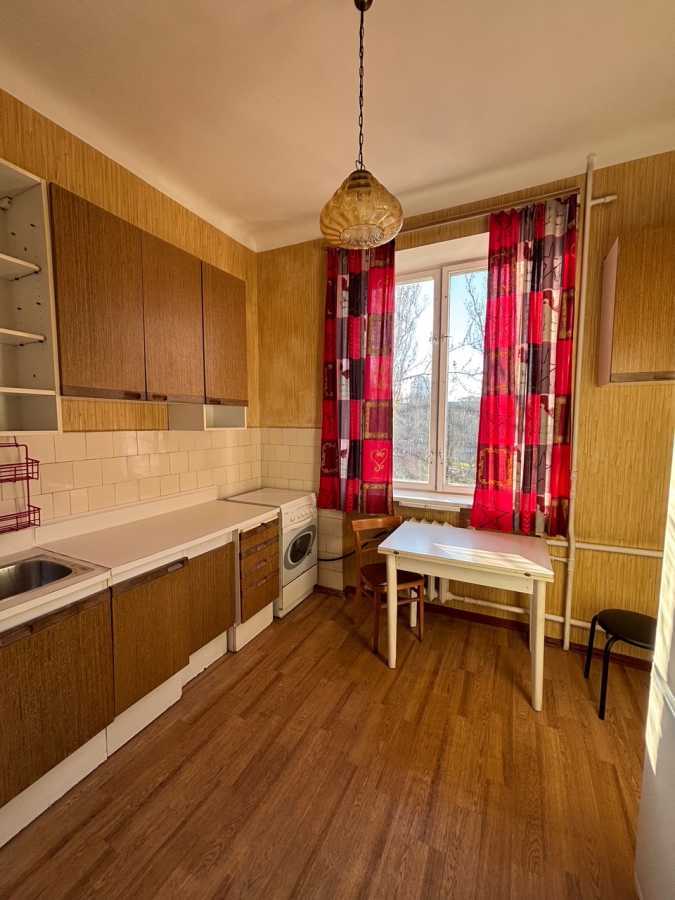 Продажа 2-комнатной квартиры 54.5 м², Ивана Светличного ул., 4