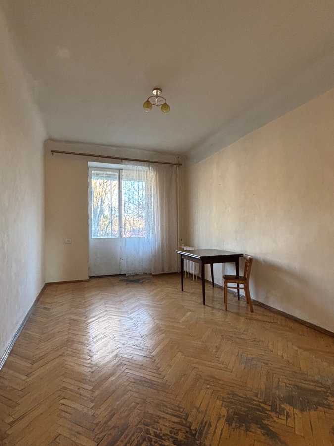 Продажа 2-комнатной квартиры 54.5 м², Ивана Светличного ул., 4