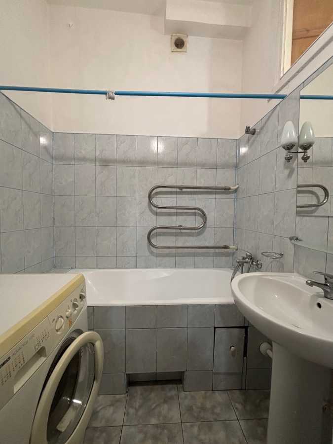 Продажа 2-комнатной квартиры 54.5 м², Ивана Светличного ул., 4