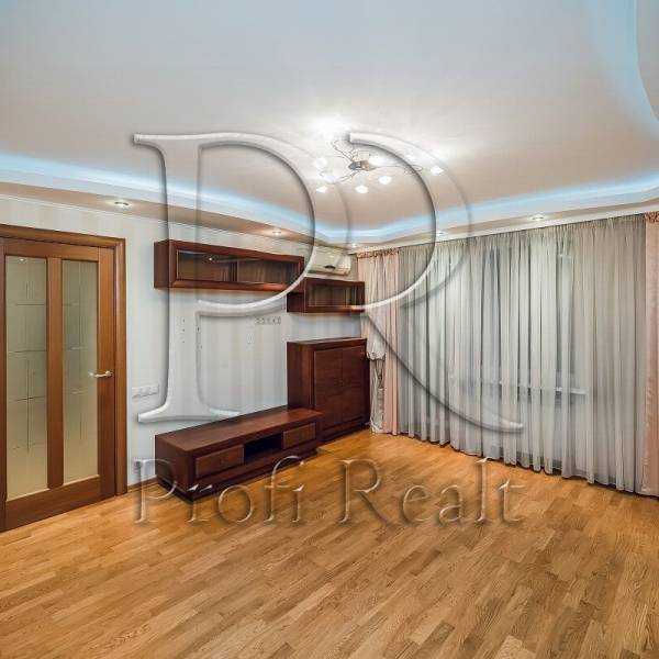 Продажа 3-комнатной квартиры 71 м², Днепровская наб., 13