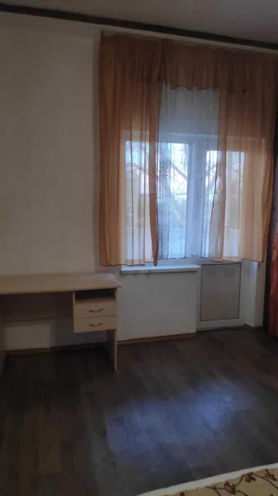 Оренда 1-кімнатної квартири 40 м², Євгена Харченко вул.
