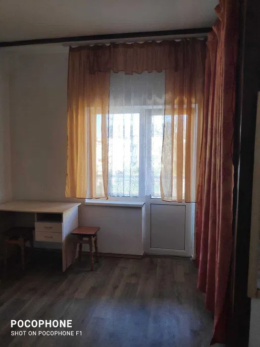 Оренда 1-кімнатної квартири 40 м², Євгена Харченко вул.