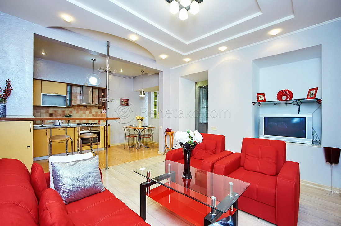 Оренда 1-кімнатної квартири 55 м², Греческая вул., 35