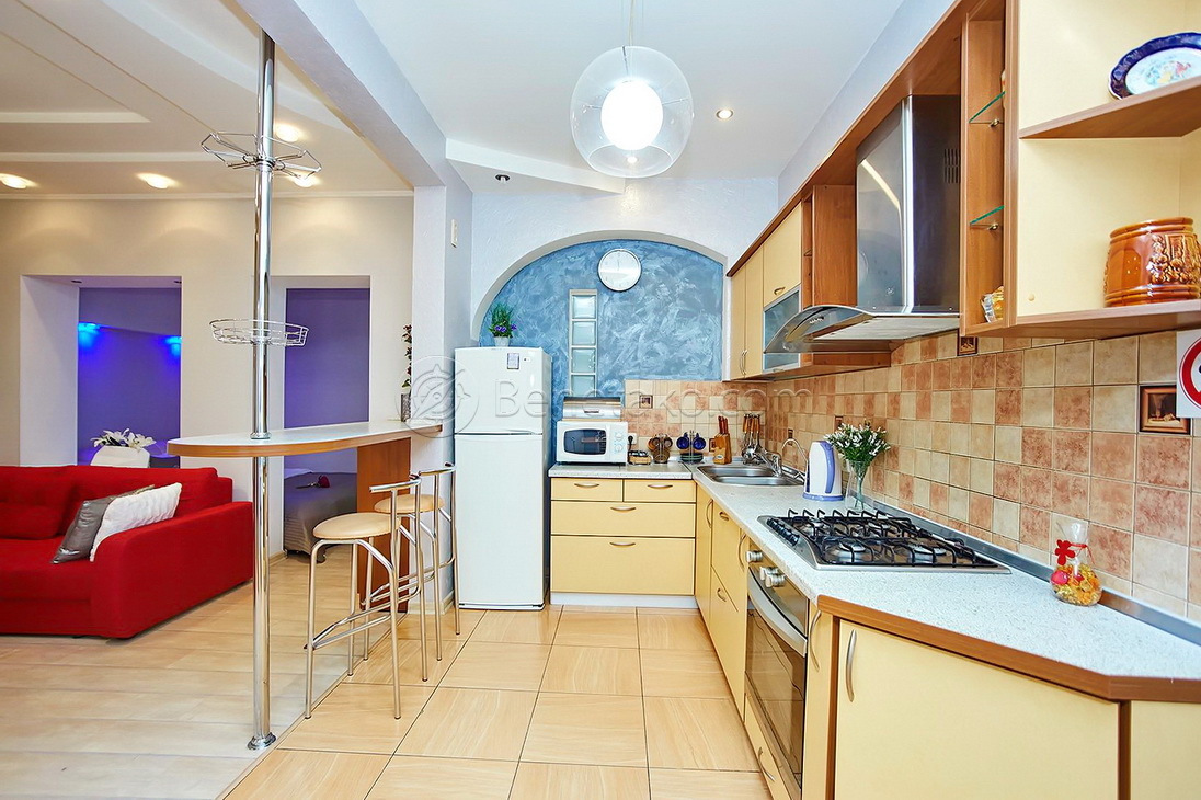 Оренда 1-кімнатної квартири 55 м², Греческая вул., 35