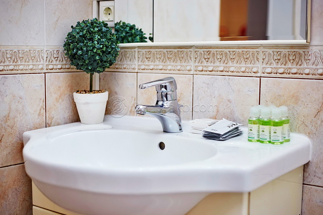 Оренда 1-кімнатної квартири 55 м², Греческая вул., 35