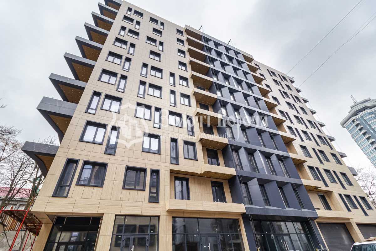 Продажа 2-комнатной квартиры 64 м², Болсуновская ул., 8