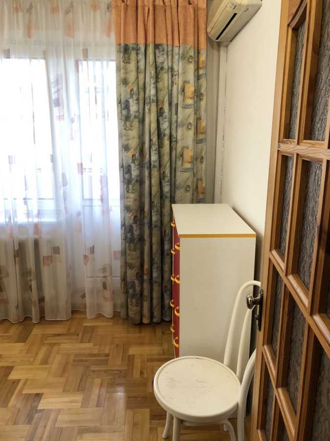 Оренда 3-кімнатної квартири 76 м², Дегтярівська вул., 30В