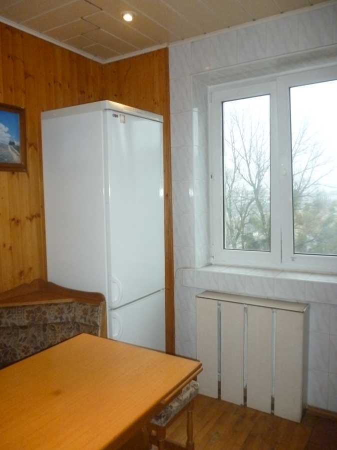 Оренда 3-кімнатної квартири 76 м², Дегтярівська вул., 30В