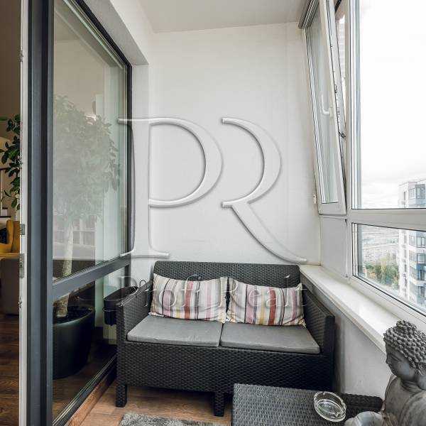 Продажа 3-комнатной квартиры 92 м², Шолуденко ул., 1А