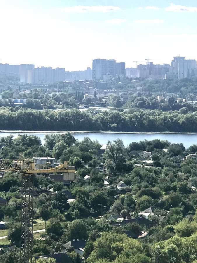 Продажа 3-комнатной квартиры 128 м², Трускавецкая ул., 2А