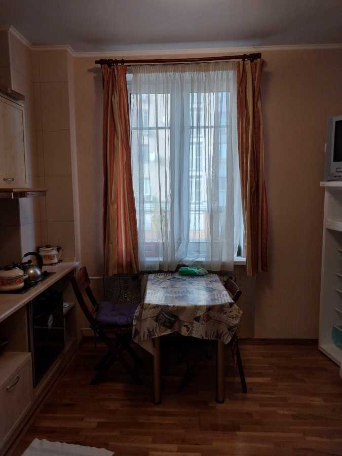 Аренда 1-комнатной квартиры 48 м², Макеевская ул., 8