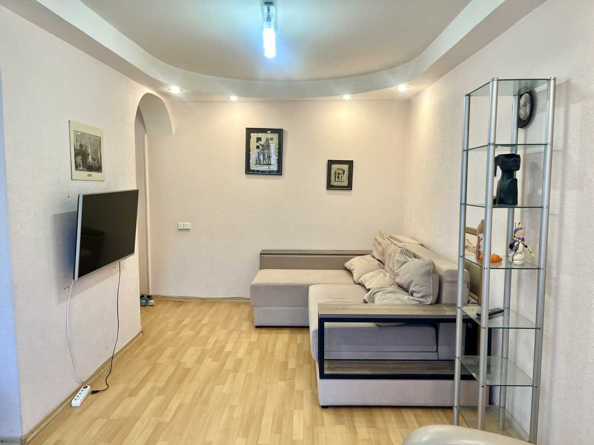 Оренда 1-кімнатної квартири 52 м², Велика Васильківська вул., 102