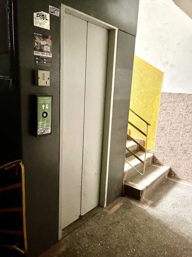 Оренда 1-кімнатної квартири 52 м², Велика Васильківська вул., 102