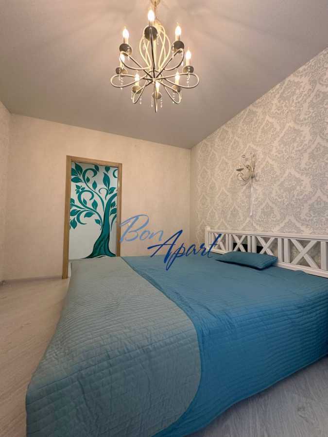 Оренда 3-кімнатної квартири 94 м², Моторний пров., 9